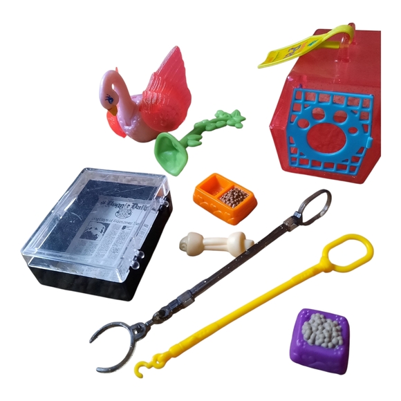 collection of vintage Littlest Pet Shop toys, from the Beethoven 2nd Line - Picture 3 of 4